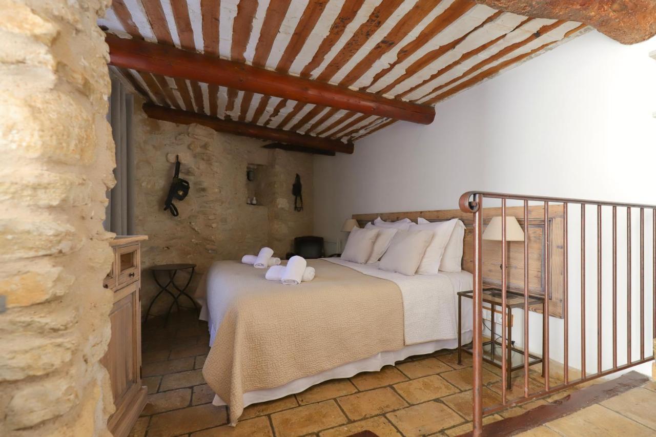 La Ferme De La Huppe Otel Gordes Dış mekan fotoğraf