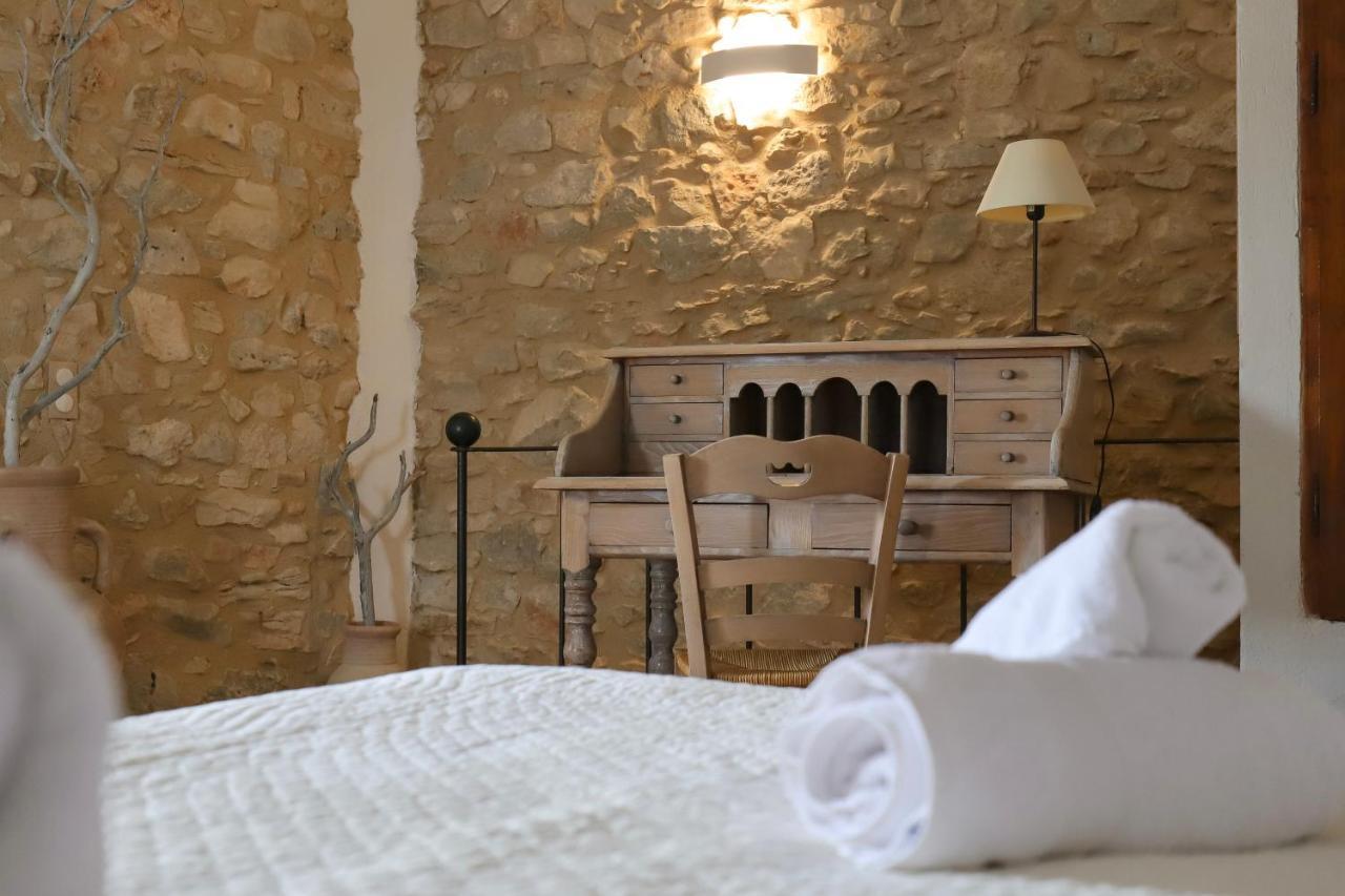 La Ferme De La Huppe Otel Gordes Dış mekan fotoğraf